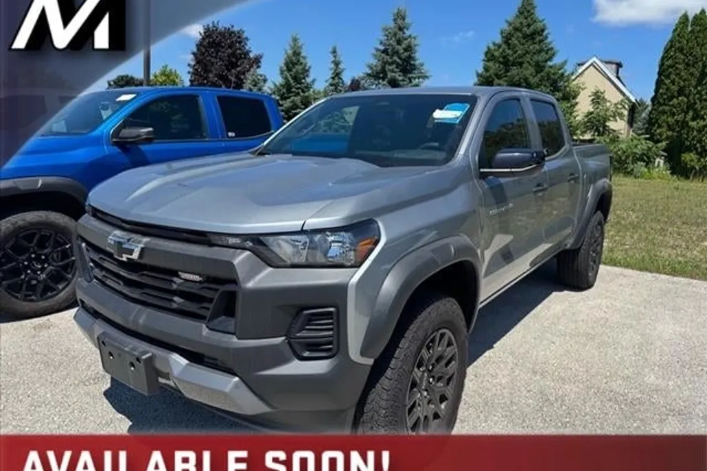 2024 Chevrolet Colorado Trail Boss photo 1