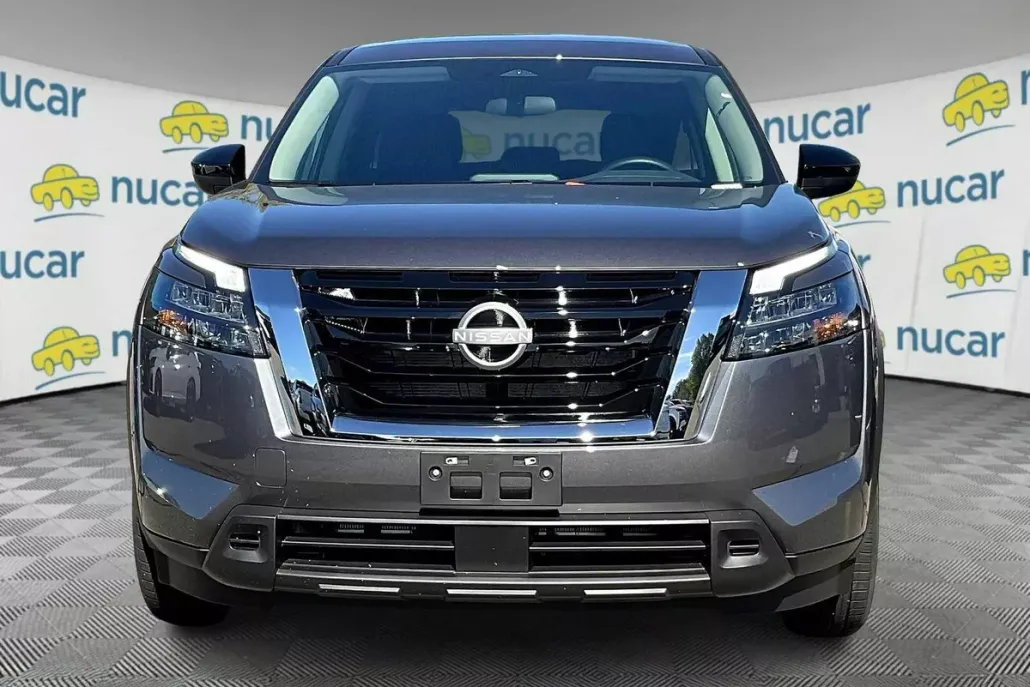 2025 Nissan Pathfinder S photo 1