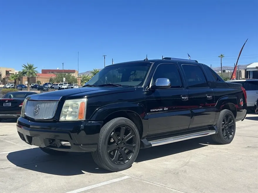 2002 Cadillac Escalade EXT photo 1