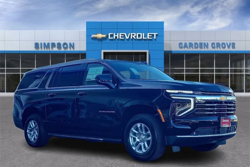 2026 Chevrolet Suburban LT photo 1