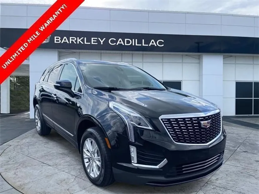 2022 Cadillac XT5 Luxury photo 1