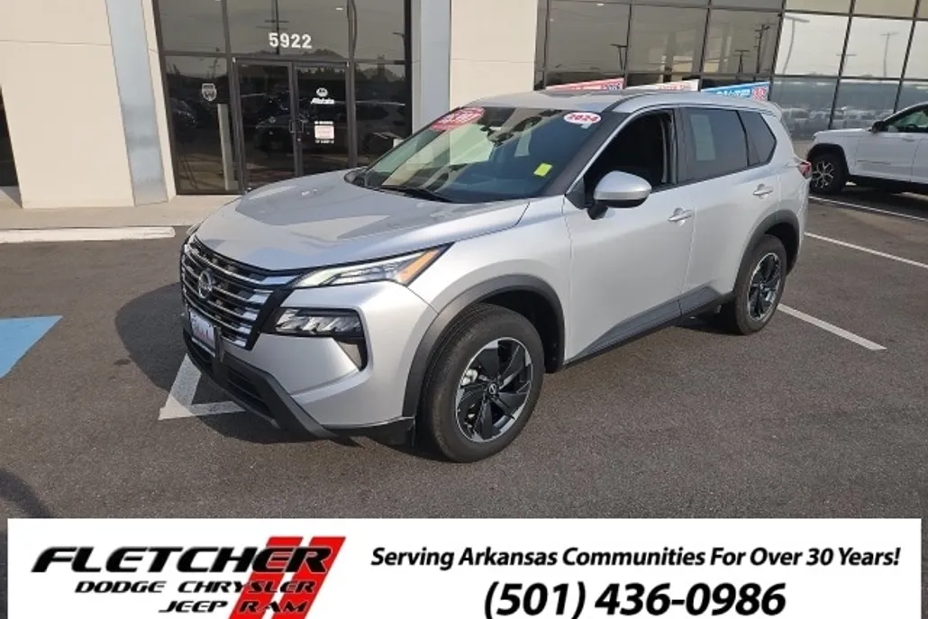 2024 Nissan Rogue SV photo 1