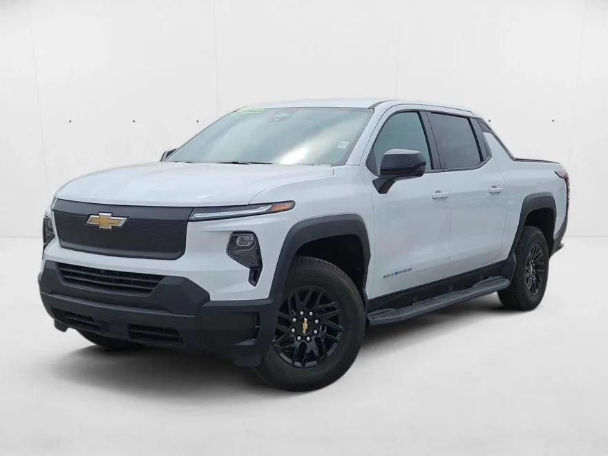 2024 Chevrolet Silverado EV Work Truck photo 1