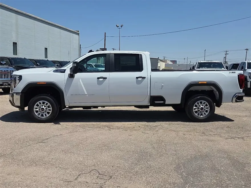 2025 Gmc Sierra 2500 HD Pro photo 1