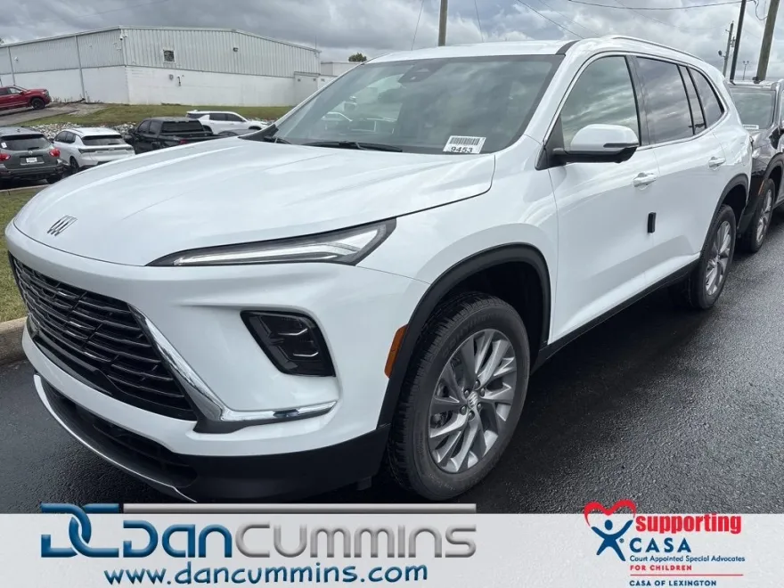 2026 Buick Enclave Preferred photo 1