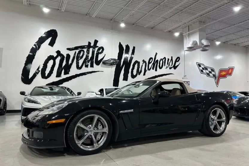 2013 Chevrolet Corvette Convertible 3LT photo 1