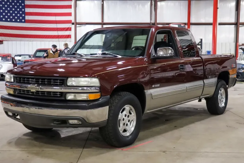 2000 Chevrolet Silverado 1500 photo 1