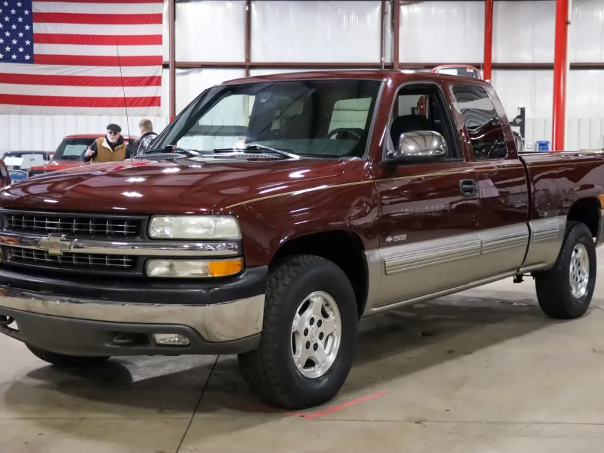 2000 Chevrolet Silverado 1500 photo 1