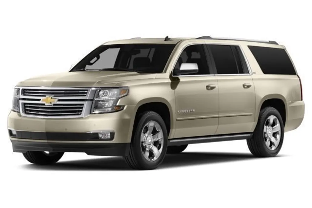2015 Chevrolet Suburban LT photo 1