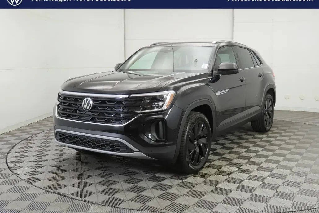 2026 Volkswagen Atlas Cross Sport SE Technology photo 1