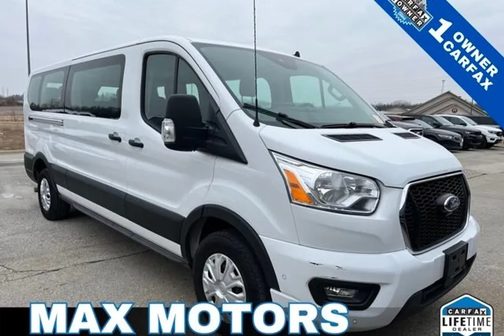 2022 Ford Transit photo 1