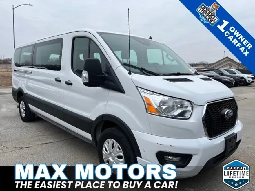 2022 Ford Transit photo 1