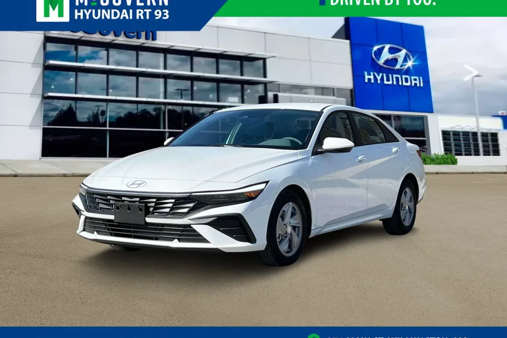 2025 Hyundai Elantra SE photo 1