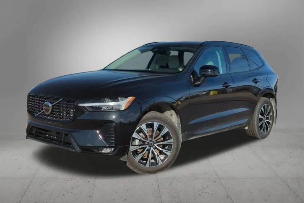 2025 Volvo XC60 Core B5 photo 1