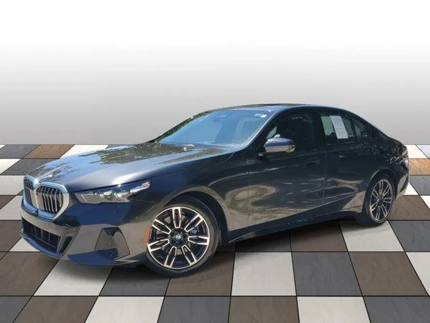 2025 Bmw 530i photo 1
