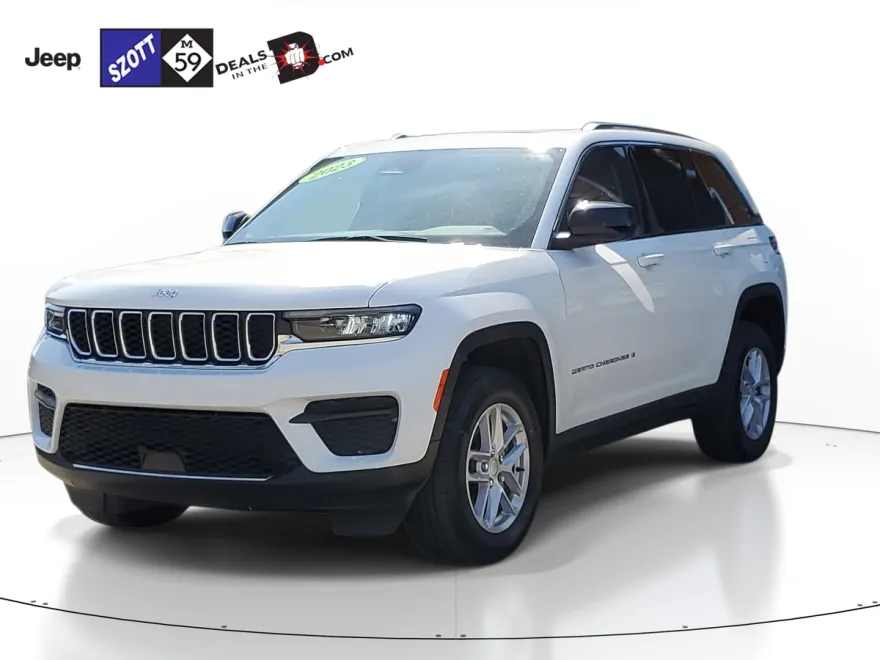 2023 Jeep Grand Cherokee Laredo X photo 1