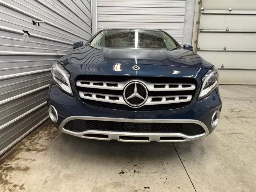 2020 Mercedes Benz GLA 250 4MATIC photo 1
