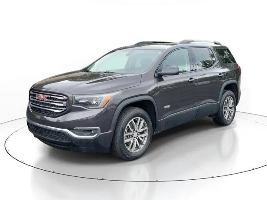2017 Gmc Acadia SLE photo 1