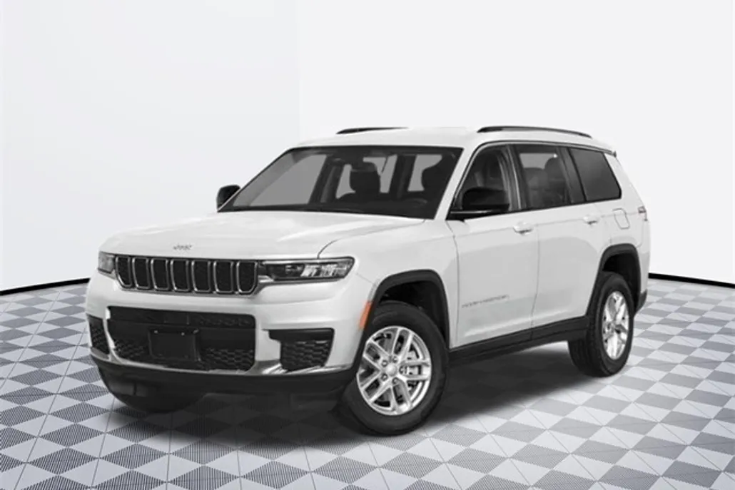 2025 Jeep Grand Cherokee Laredo Sport photo 1