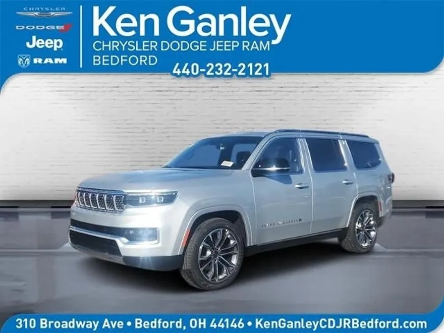 2024 Jeep Grand Wagoneer III photo 1