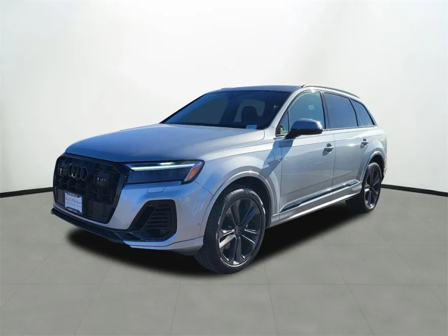 2025 Audi Q7 55 Premium Plus photo 1