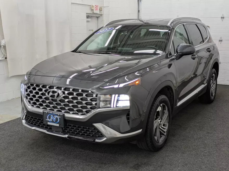 2022 Hyundai Santa Fe SEL photo 1