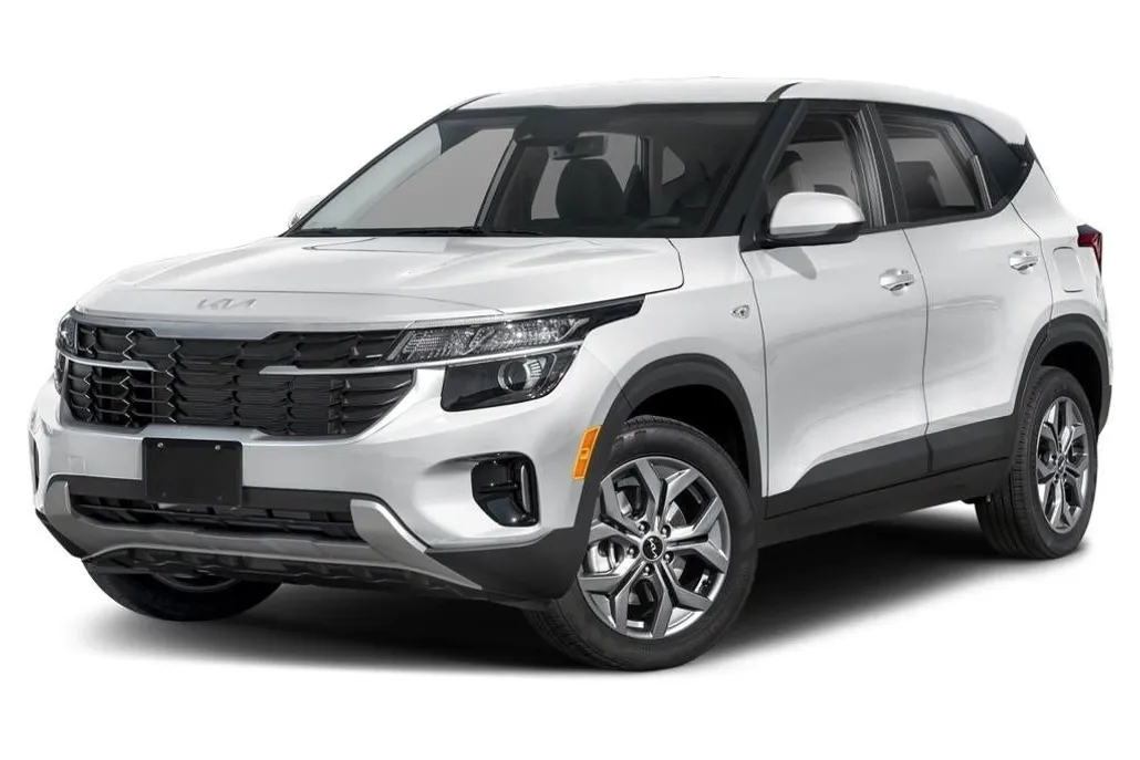 2025 Kia Seltos LX photo 1