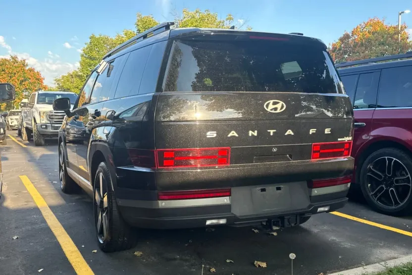 2024 Hyundai Santa Fe Limited photo 1