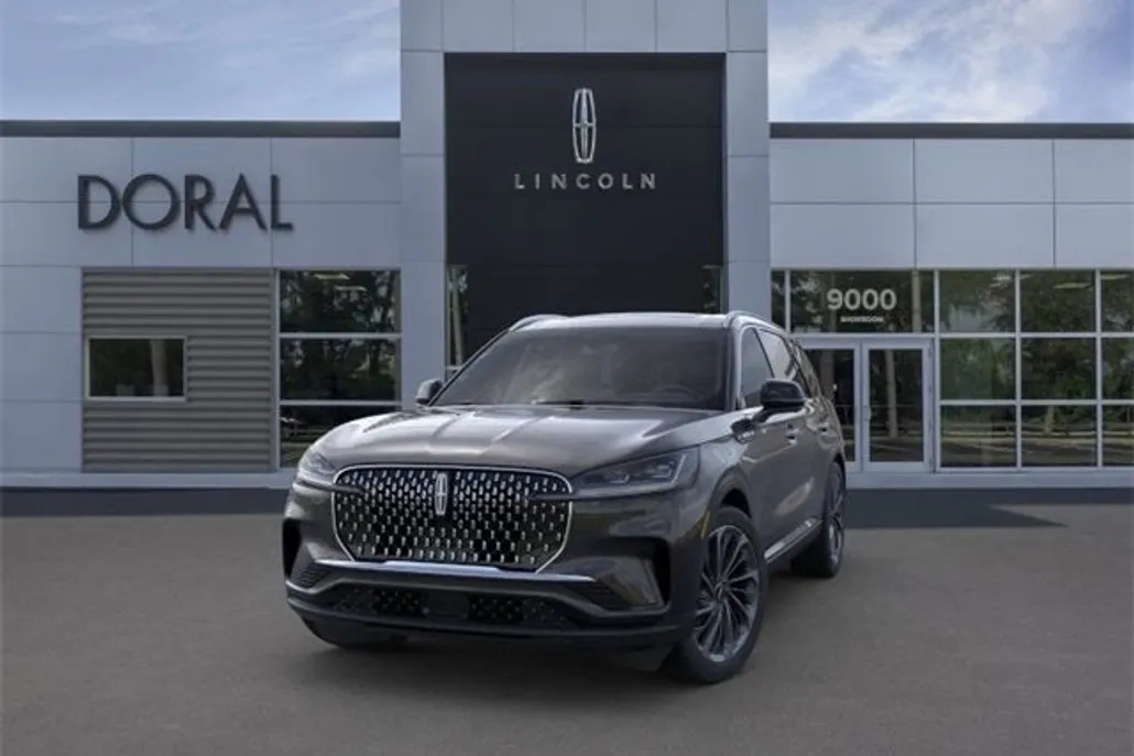 2025 Lincoln Aviator Reserve photo 1