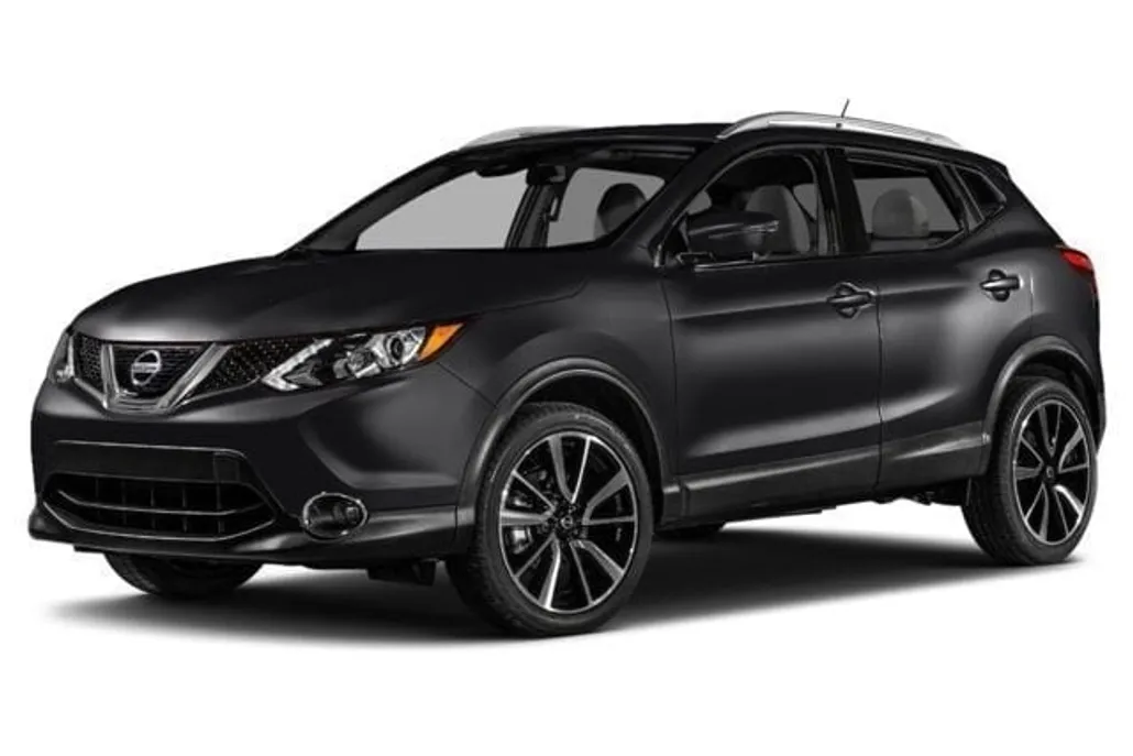 2017 Nissan Rogue Sport SV photo 1
