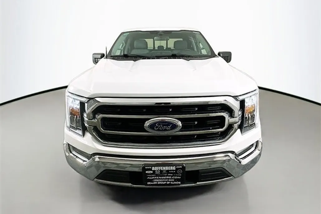 2023 Ford F-150 XLT photo 1