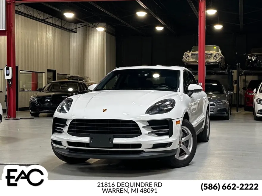 2021 Porsche Macan Base photo 1