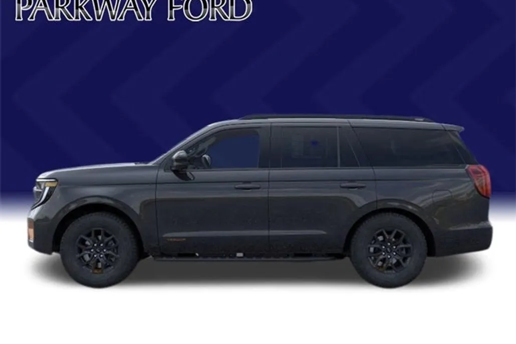 2025 Ford Expedition photo 1