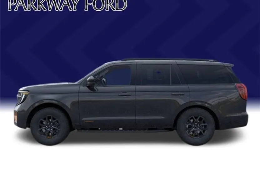 2025 Ford Expedition photo 1
