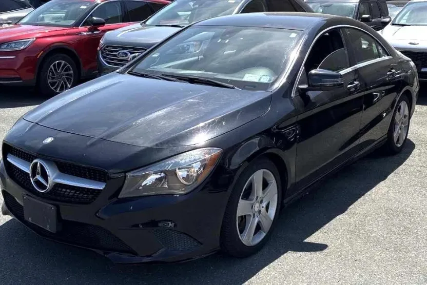 2015 Mercedes Benz CLA 250 4MATIC photo 1