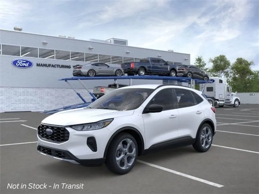 2025 Ford Escape ST-Line photo 1