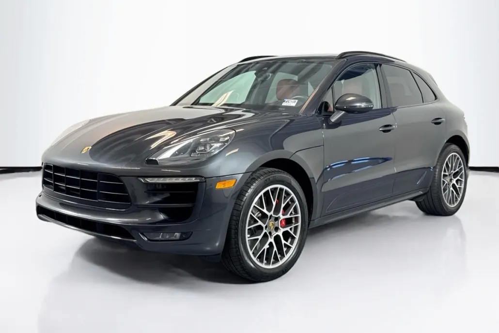 2017 Porsche Macan GTS photo 1