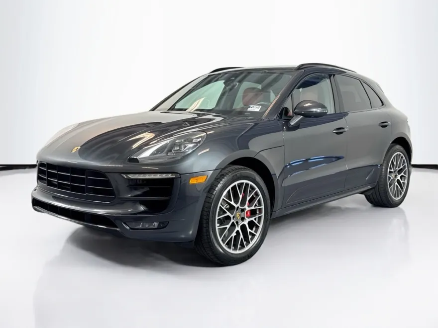 2017 Porsche Macan GTS photo 1