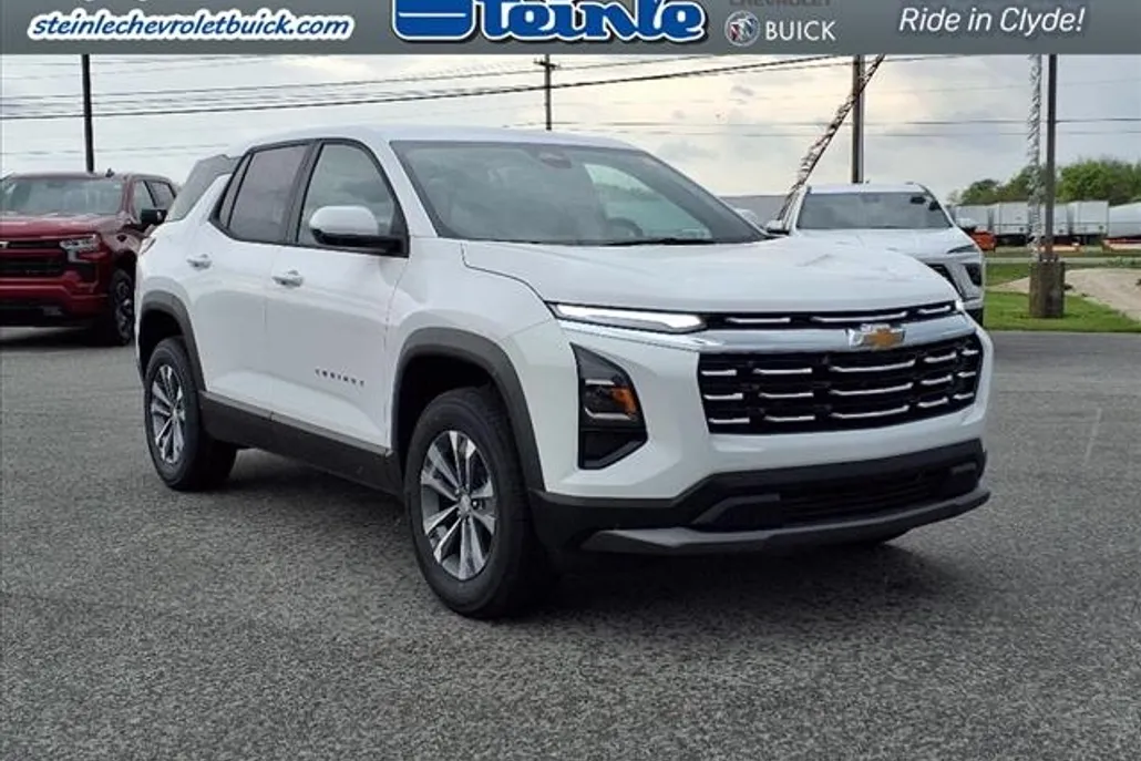2025 Chevrolet Equinox LT photo 1