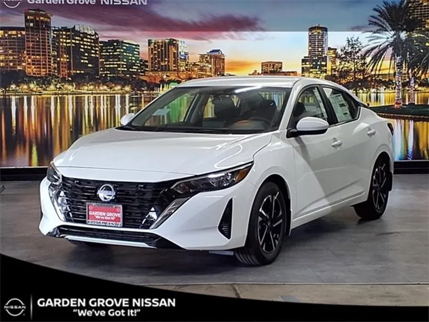 2025 Nissan Sentra SV photo 1