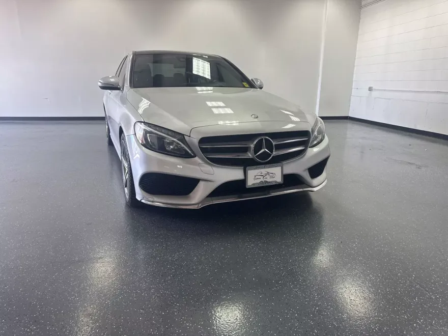 2017 Mercedes Benz C 300 4MATIC photo 1