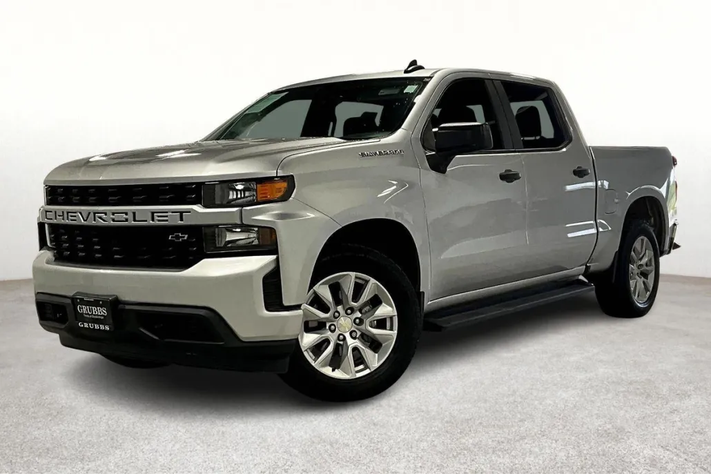 2020 Chevrolet Silverado 1500 Custom photo 1