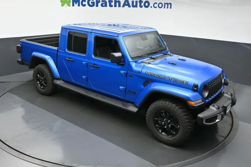 2025 Jeep Gladiator Sport photo 1