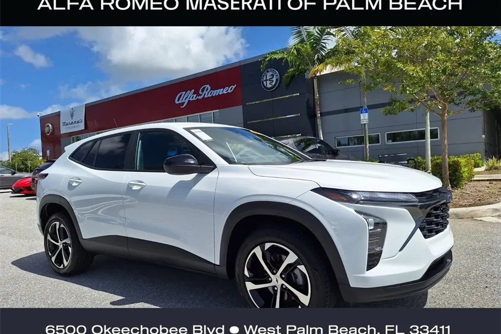 2024 Chevrolet Trax photo 1