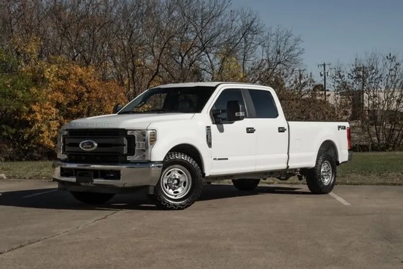 2018 Ford F-350 XL photo 1