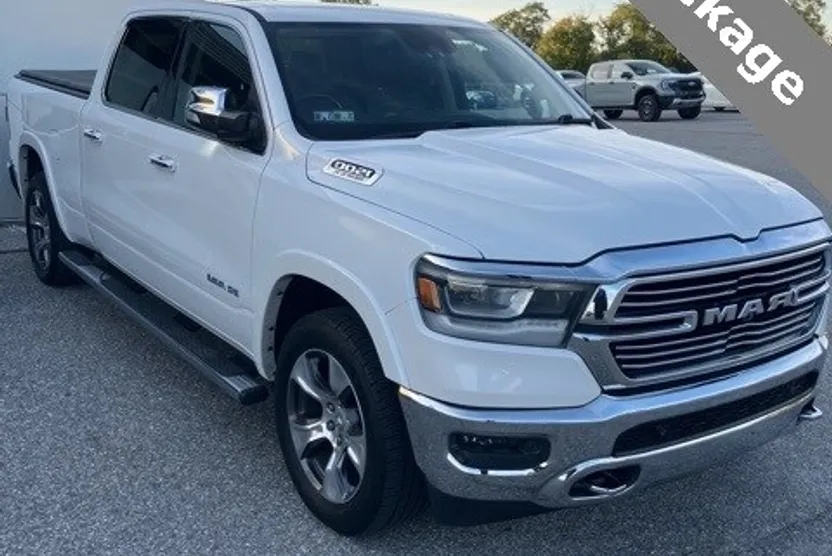 2019 Ram 1500 Laramie photo 1