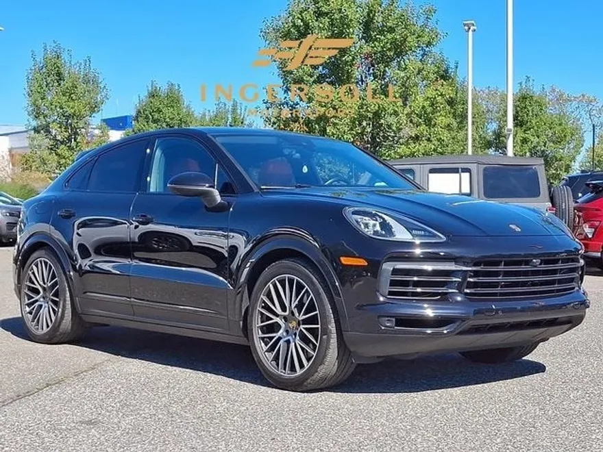 2022 Porsche Cayenne Base Turbo photo 1