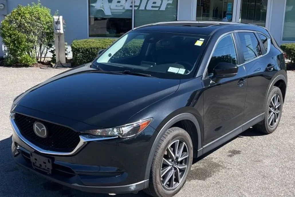 2018 Mazda CX-5 Touring photo 1