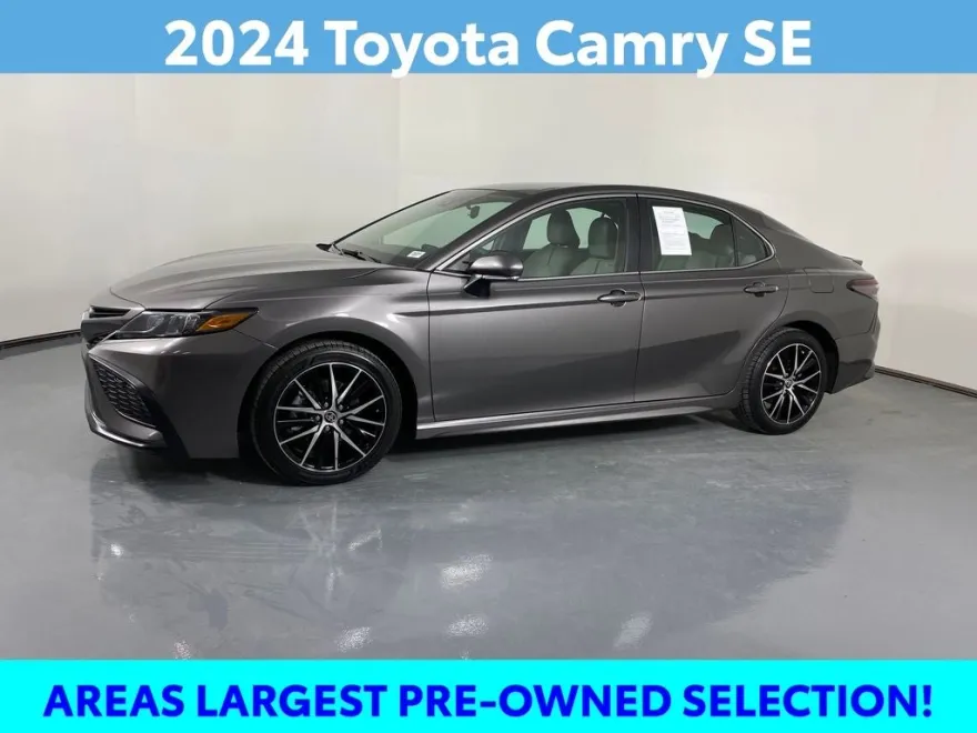 2024 Toyota Camry SE photo 1