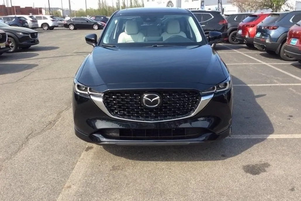 2025 Mazda CX-5 2.5 S Preferred photo 1